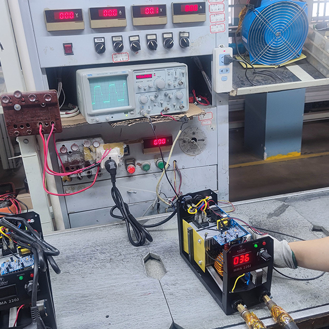 Welder Machine Production Workshop